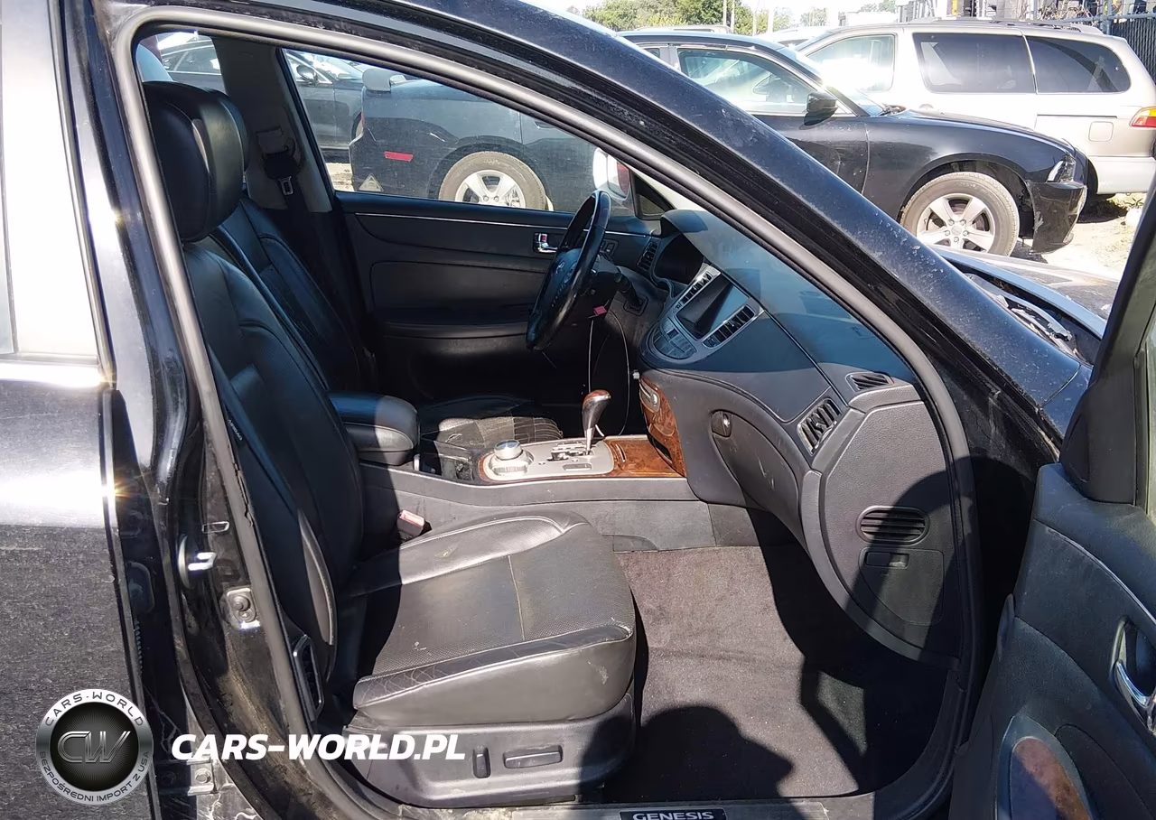 2009 Hyundai Genesis 4.6 VIN:KMHGC46F69U041579 - 5