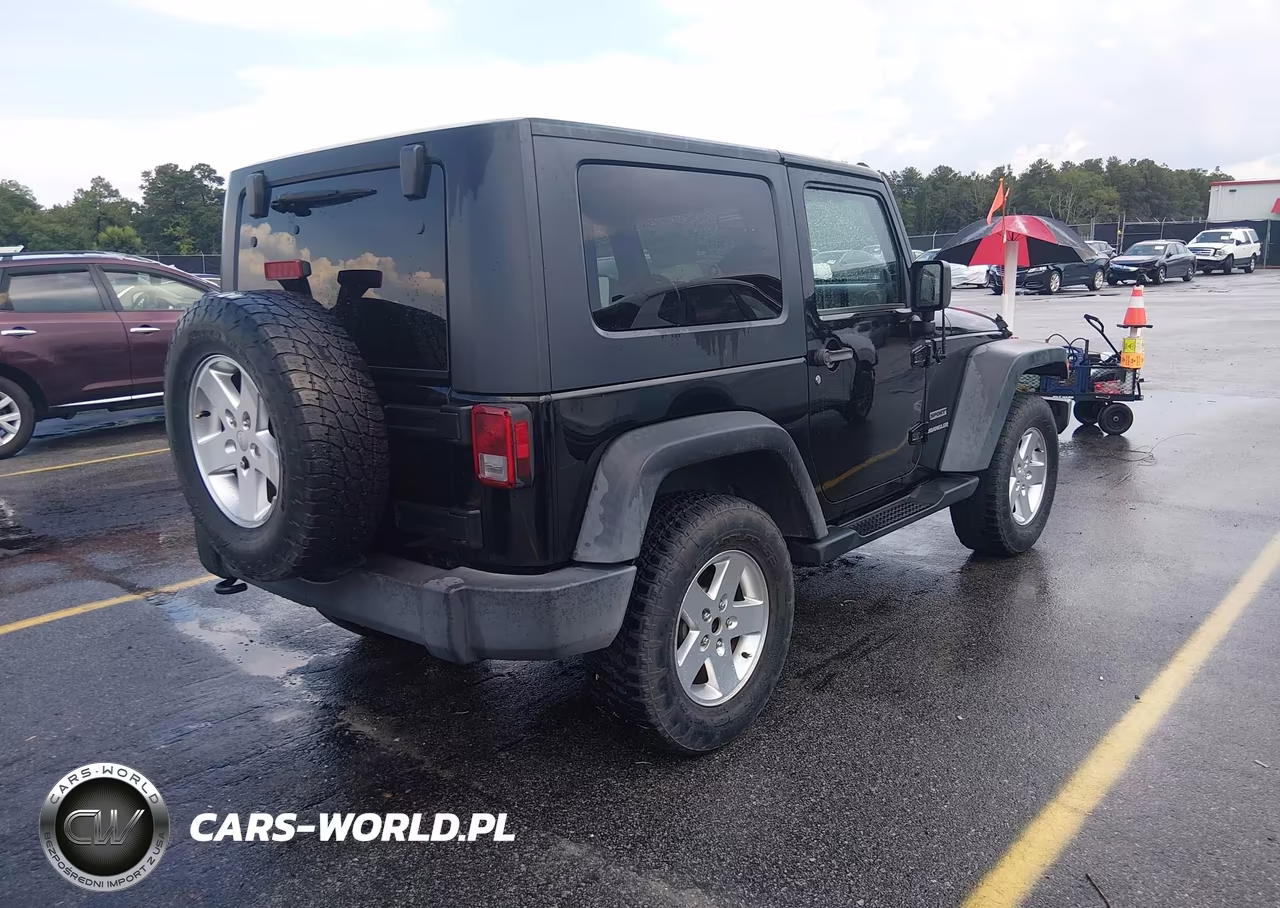 2010 Jeep Wrangler Sport VIN:1J4GA2D14AL218432 - 4