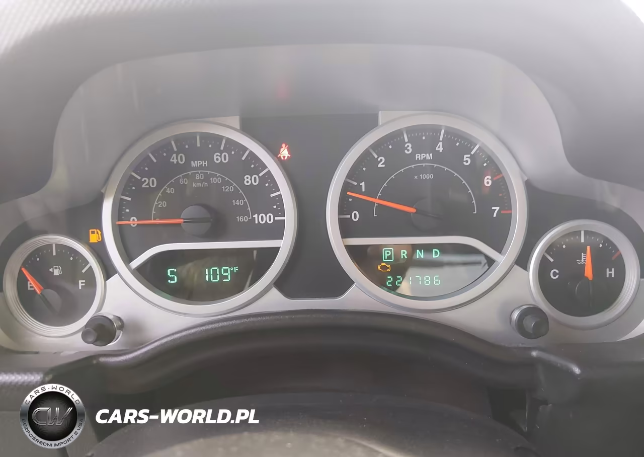 2010 Jeep Wrangler Sport VIN:1J4GA2D14AL218432 - 7