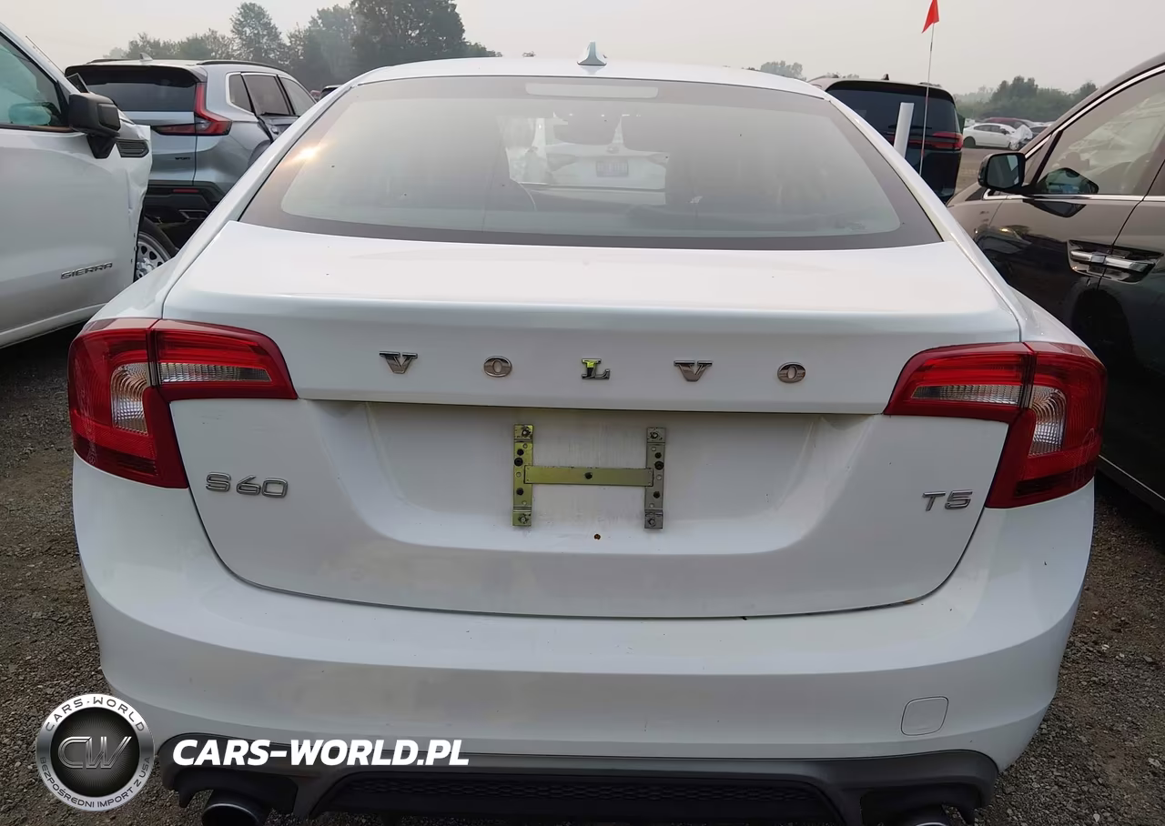 2017 Volvo S60 T5 Dynamic VIN:YV126MFLXH2439006 - 17