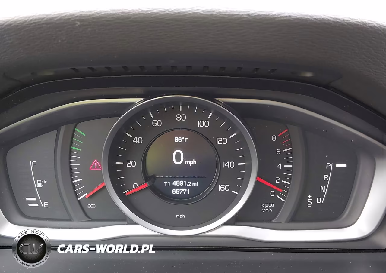 2017 Volvo S60 T5 Dynamic VIN:YV126MFLXH2439006 - 7