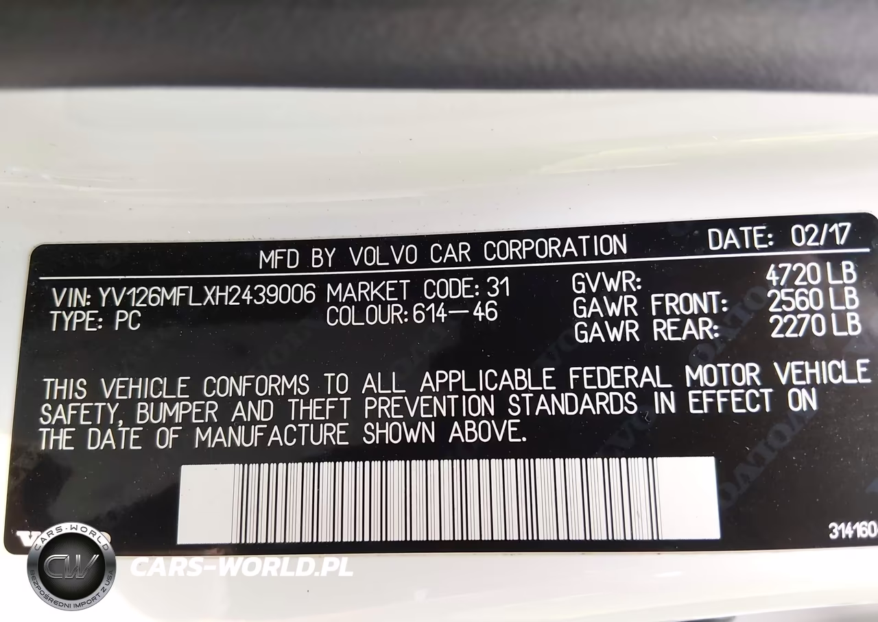 2017 Volvo S60 T5 Dynamic VIN:YV126MFLXH2439006 - 9