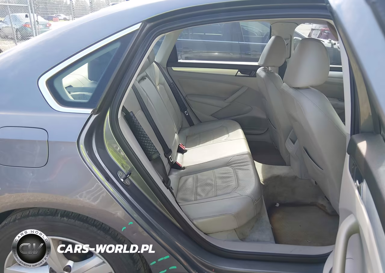 2012 Volkswagen Passat 2.5L Se VIN:1VWBH7A39CC013638 - 8