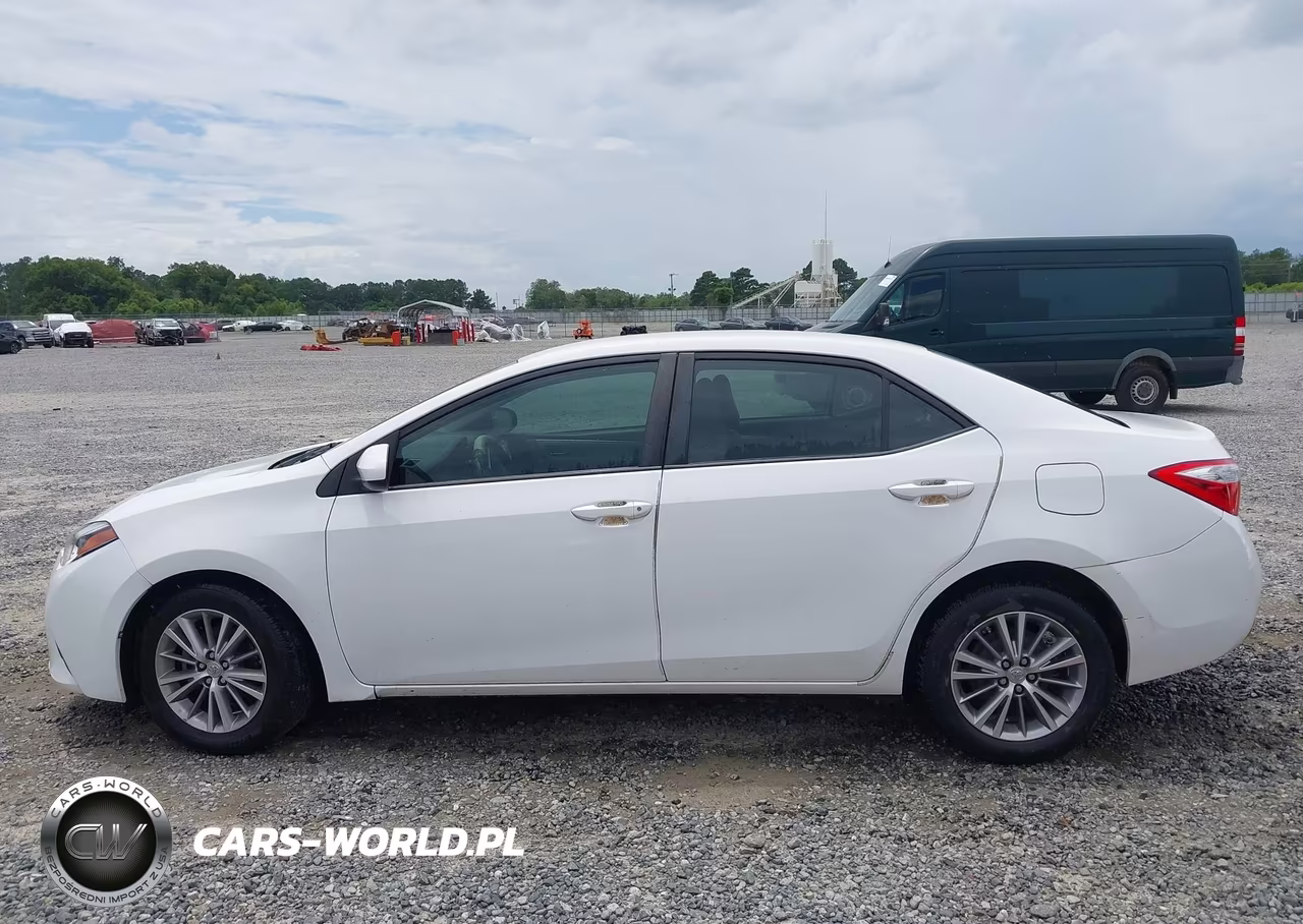 2014 Toyota Corolla Le Plus VIN:2T1BURHE3EC142132 - 14