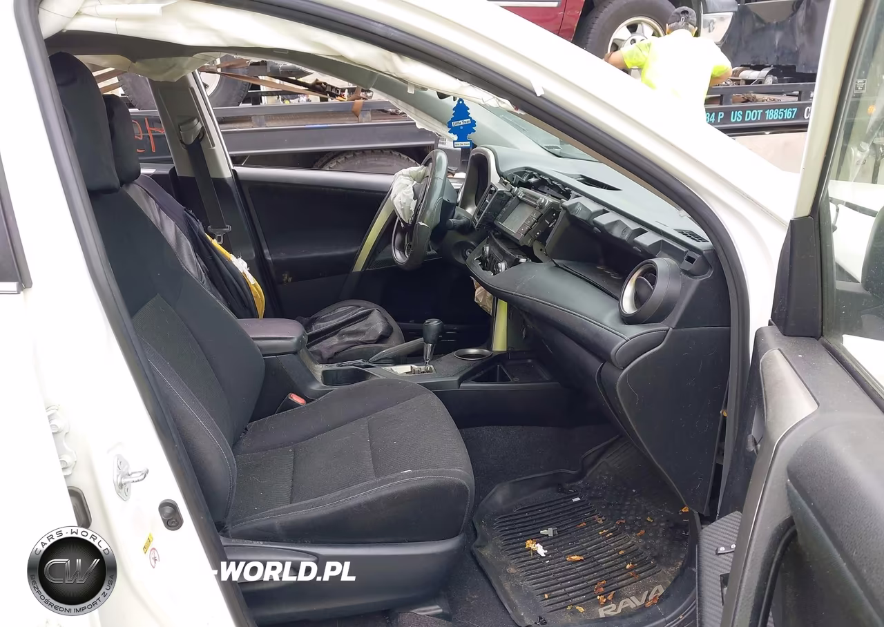 2013 Toyota Rav4 Xle VIN:JTMRFREV7DD044347 - 5