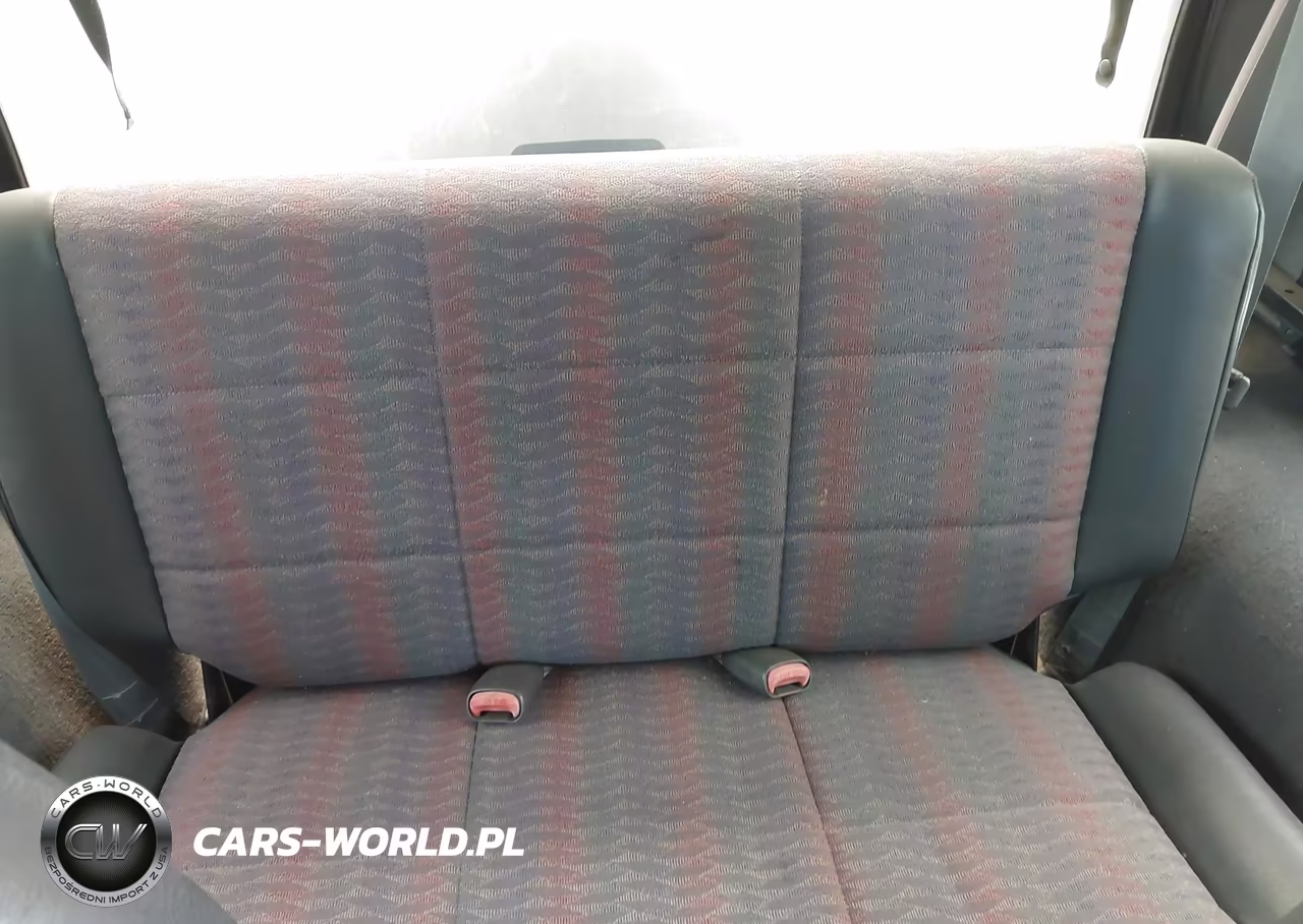 2000 Jeep Wrangler Se VIN:1J4FA29P8YP710246 - 8