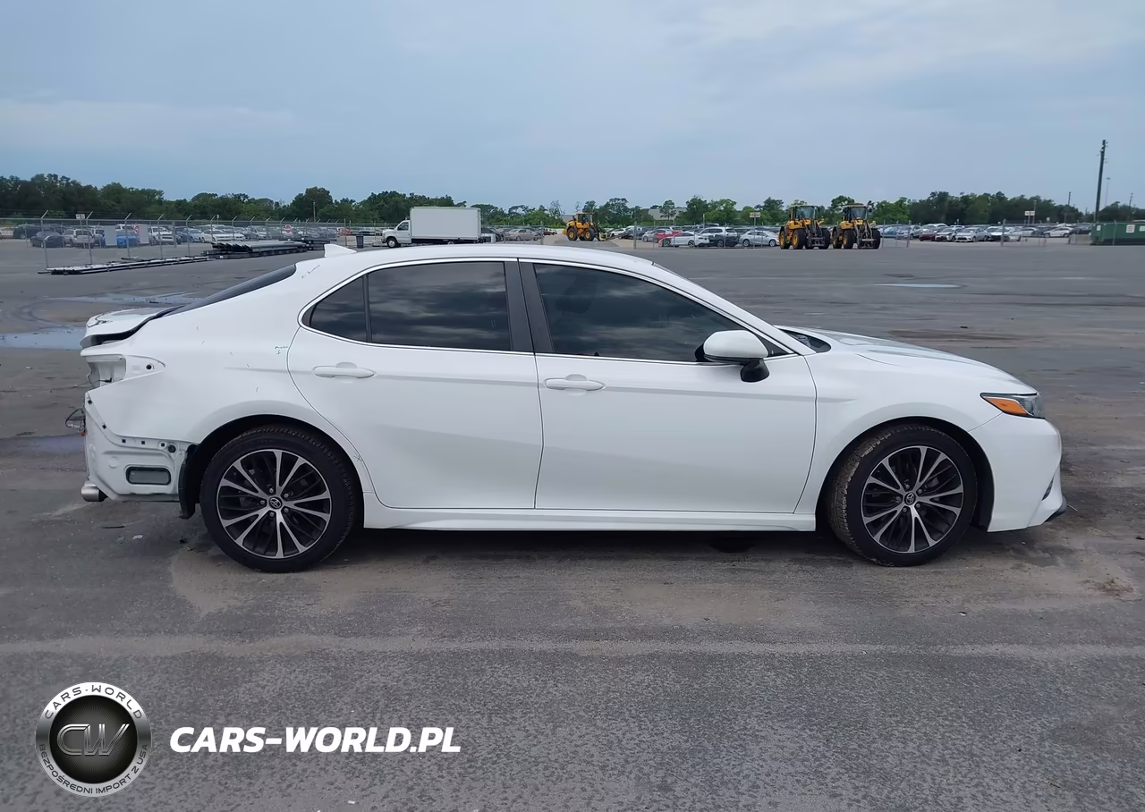 2019 Toyota Camry Se VIN:4T1B11HK0KU727339 - 14