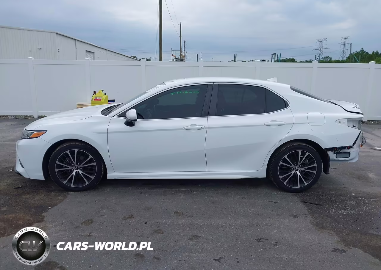 2019 Toyota Camry Se VIN:4T1B11HK0KU727339 - 15