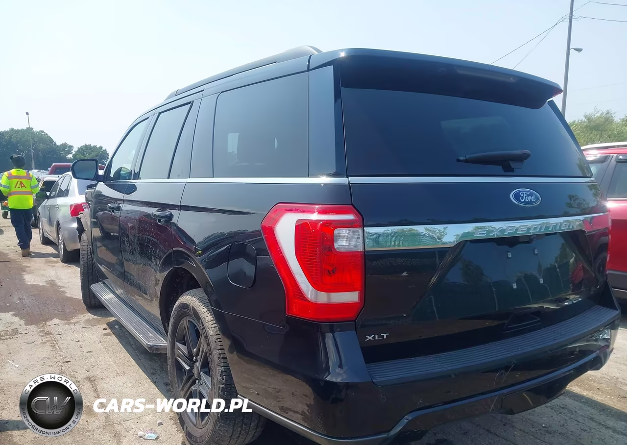 2020 Ford Expedition Xlt VIN:1FMJU1JT5LEA36616 - 3