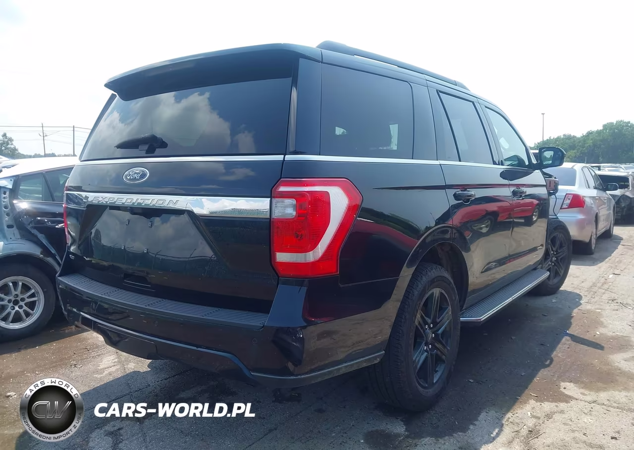 2020 Ford Expedition Xlt VIN:1FMJU1JT5LEA36616 - 4