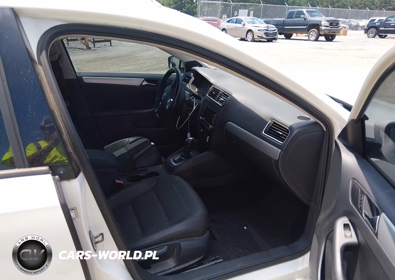 2012 Volkswagen Jetta 2.0L Tdi VIN:3VWLL7AJ2CM033021 - 5