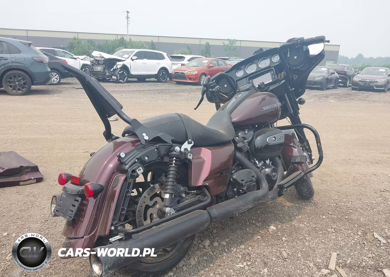 2018 Harley-Davidson Flhxs Street Glide Special VIN:1HD1KRC17JB652495 - 4