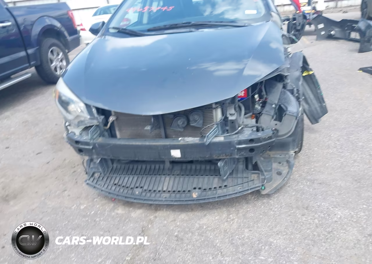 2014 Toyota Corolla S Plus VIN:5YFBURHE1EP175677 - 6