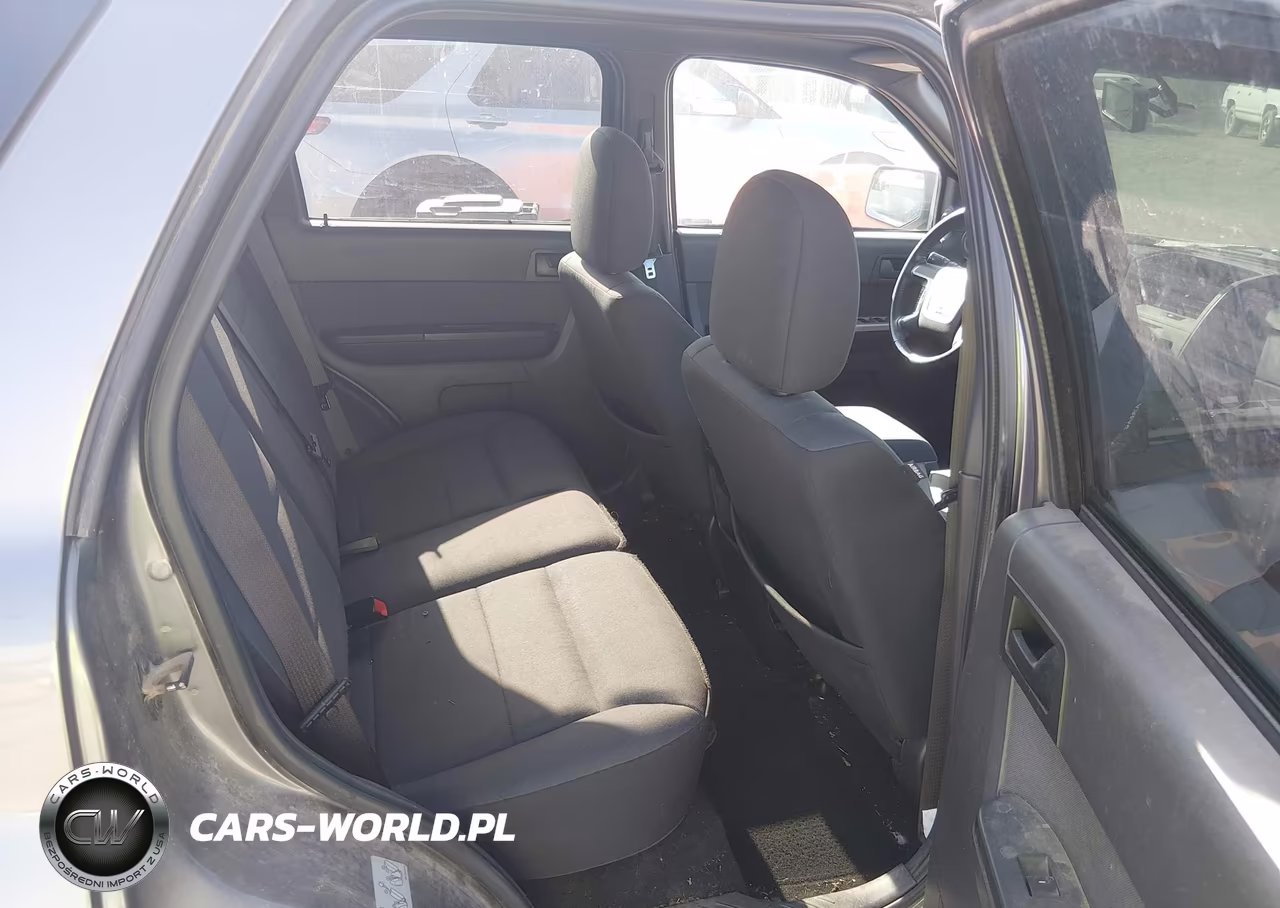 2010 Ford Escape Xlt VIN:1FMCU9DG3AKC48712 - 8