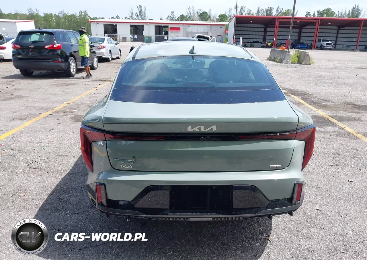 2025 Kia K4 Gt-Line VIN:3KPFW4DE1SE227049 - 16