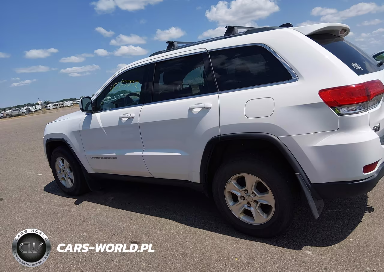 2014 Jeep Grand Cherokee Laredo VIN:1C4RJFAG7EC230689 - 14