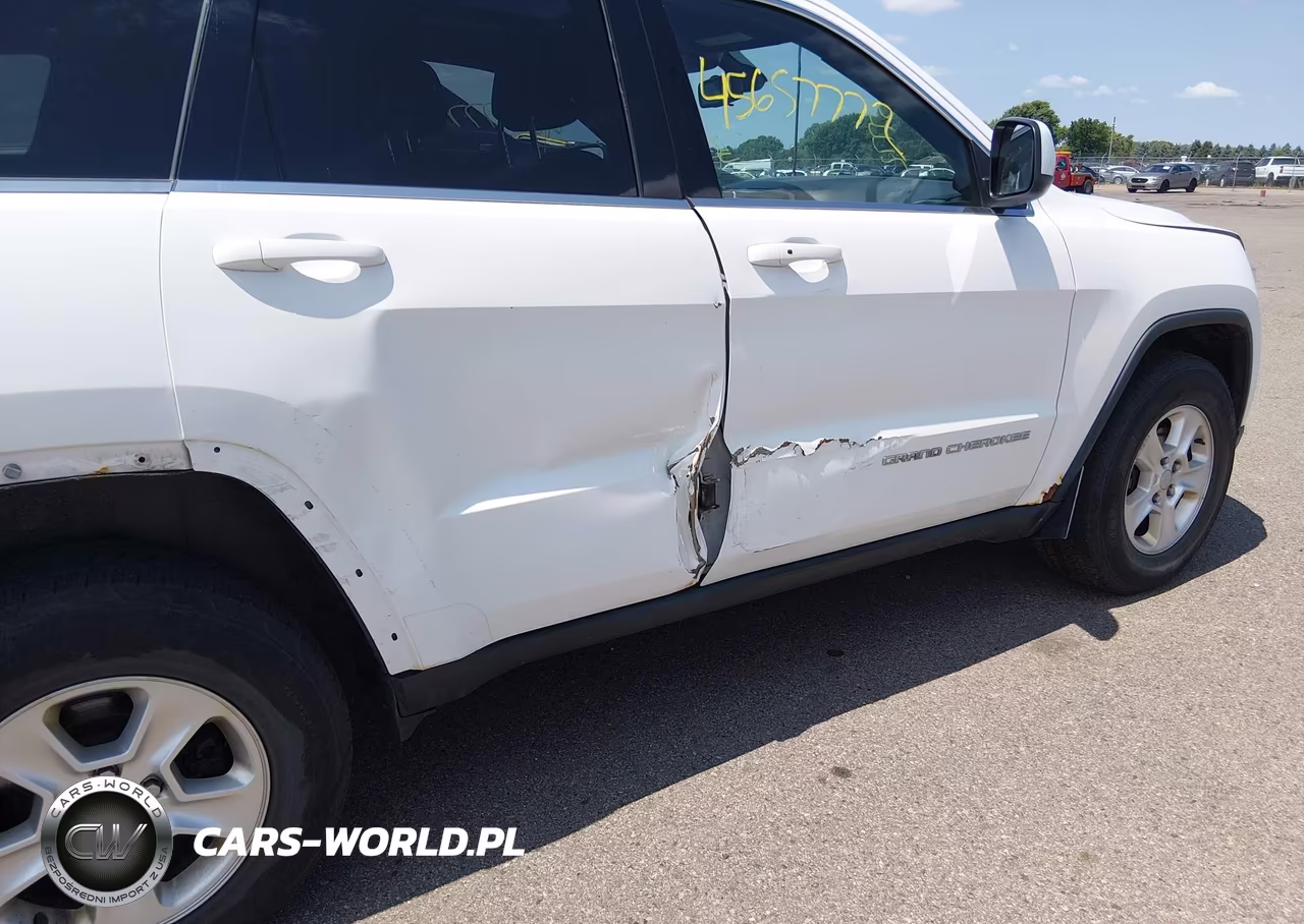2014 Jeep Grand Cherokee Laredo VIN:1C4RJFAG7EC230689 - 6