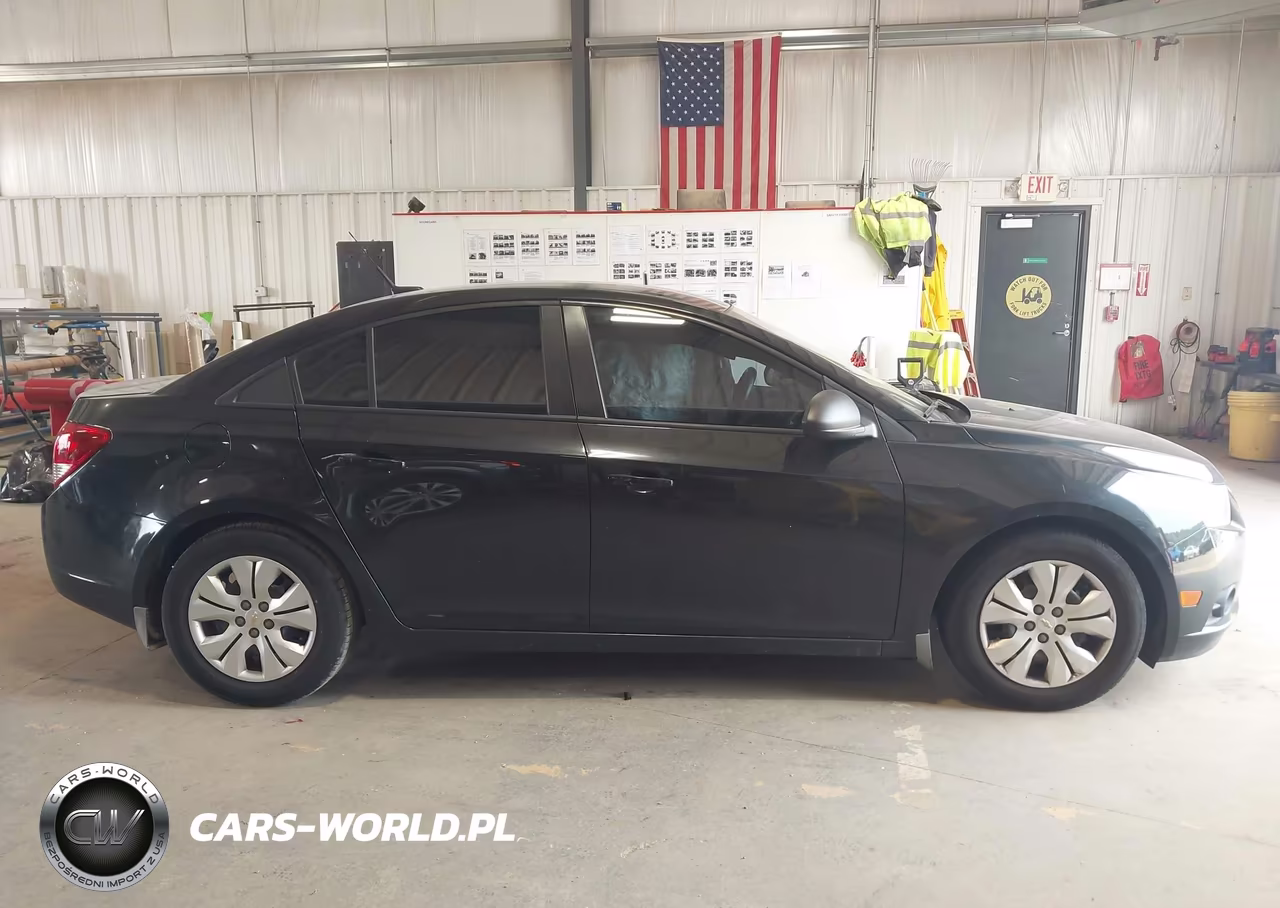 2013 Chevrolet Cruze Ls Auto VIN:1G1PA5SH9D7228323 - 12