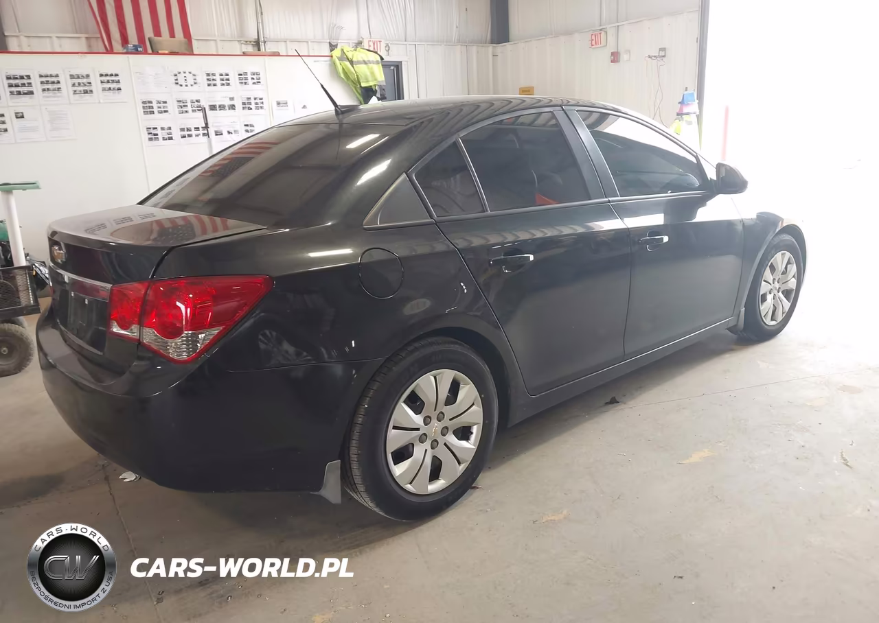 2013 Chevrolet Cruze Ls Auto VIN:1G1PA5SH9D7228323 - 4