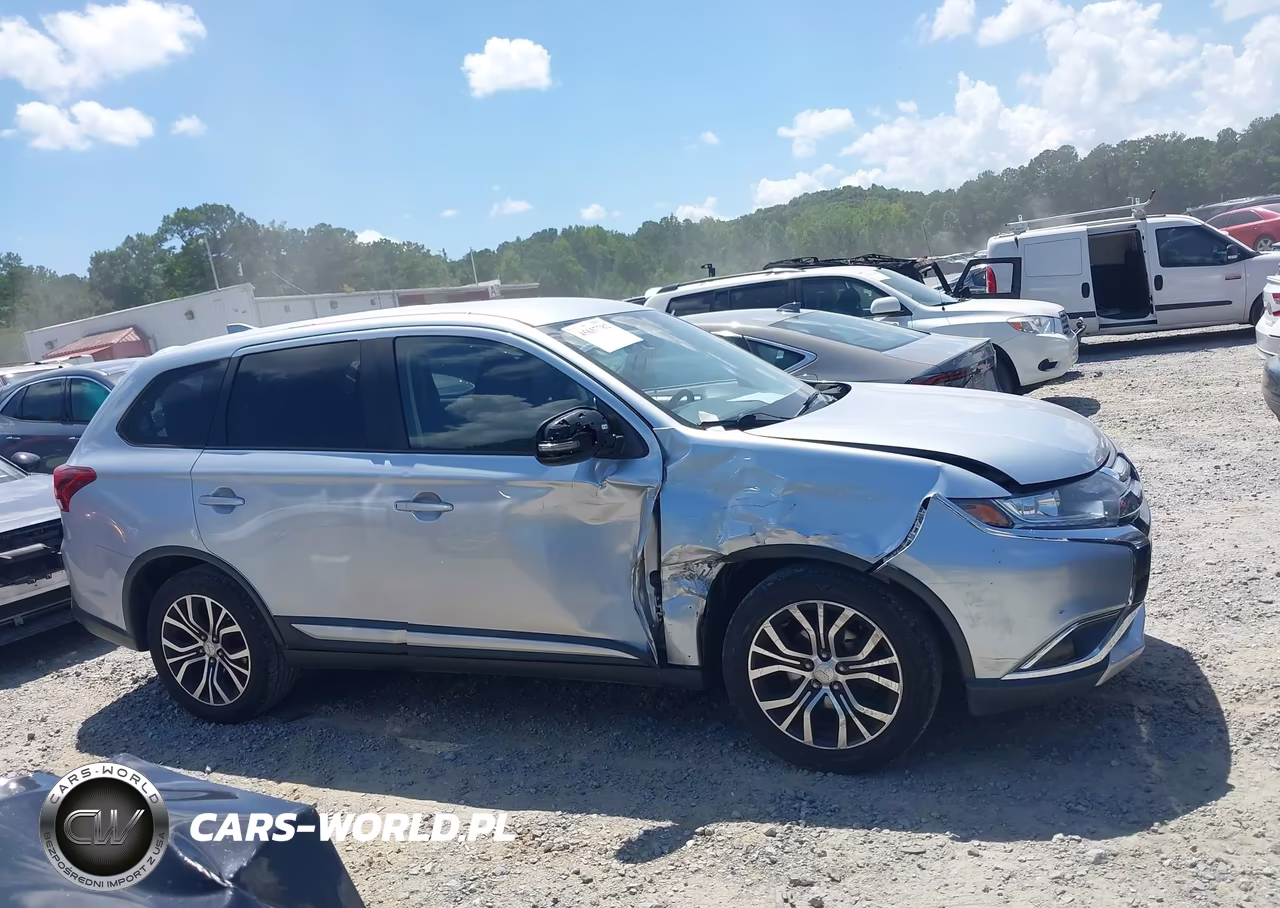 2017 Mitsubishi Outlander Se-Sel VIN:JA4AD3A39HZ000261 - 12