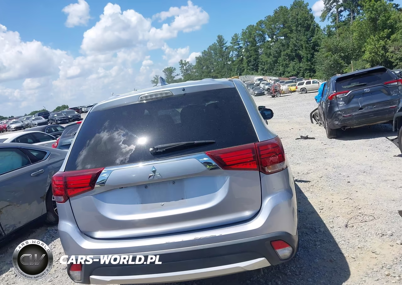 2017 Mitsubishi Outlander Se-Sel VIN:JA4AD3A39HZ000261 - 15