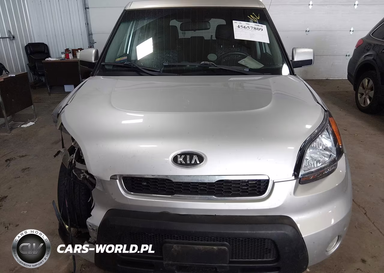 2011 Kia Soul + VIN:KNDJT2A27B7310373 - 12