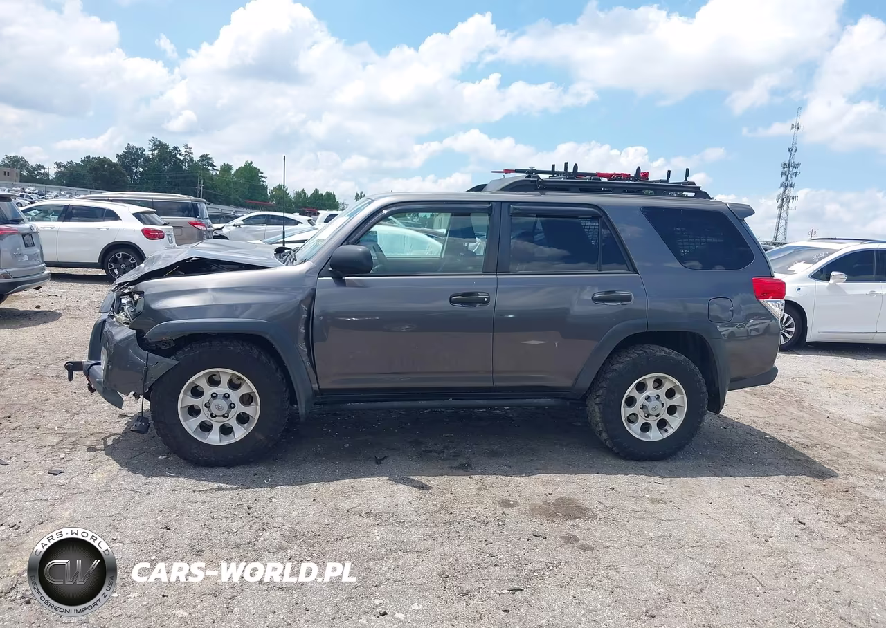 2010 Toyota 4Runner Trail V6 VIN:JTEBU5JR6A5020762 - 14