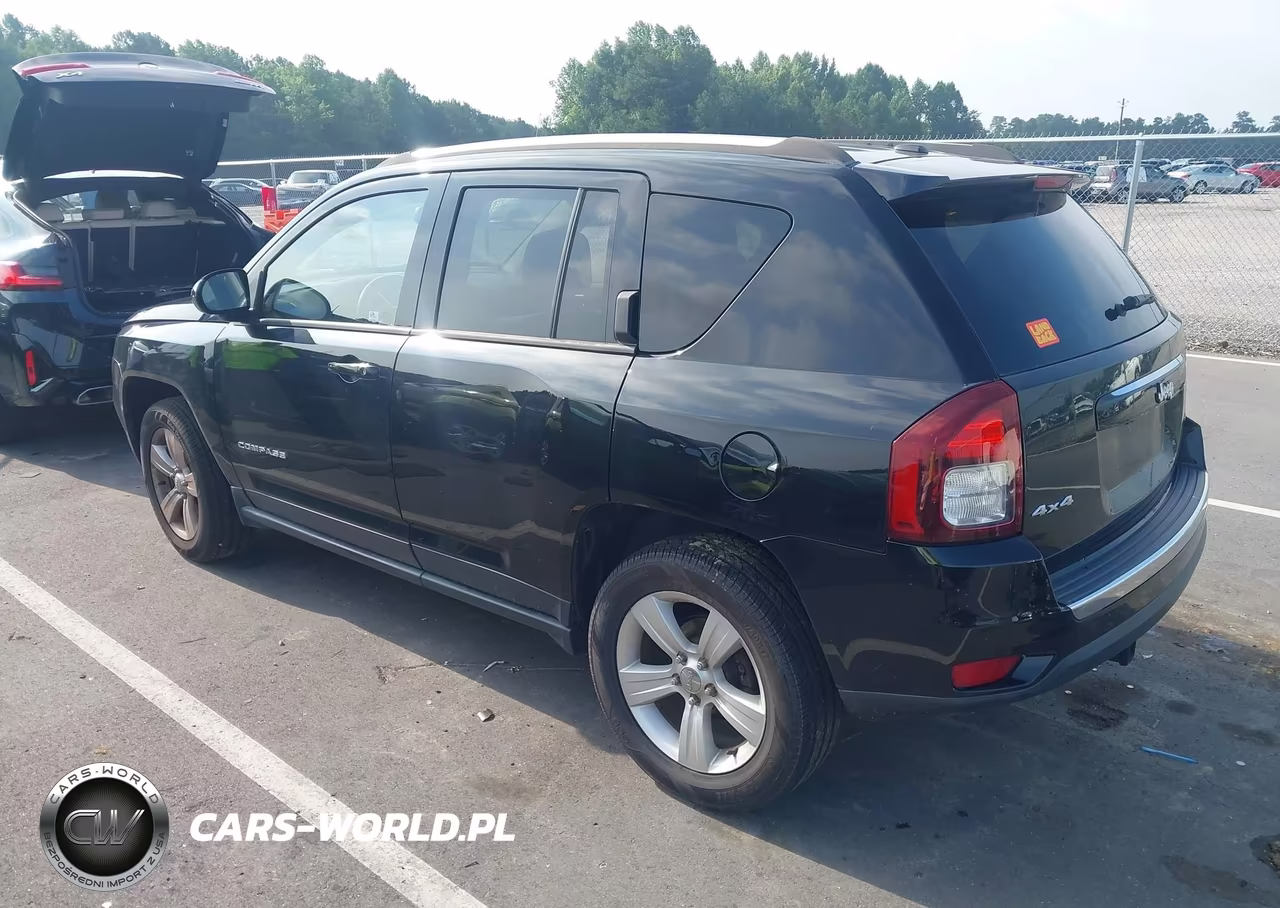 2015 Jeep Compass High Altitude Edition VIN:1C4NJDEB2FD120064 - 3