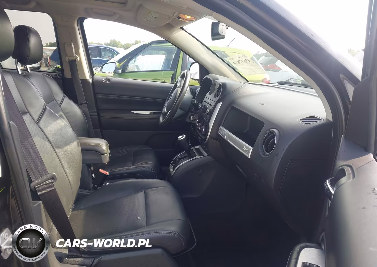 2015 Jeep Compass High Altitude Edition VIN:1C4NJDEB2FD120064 - 5