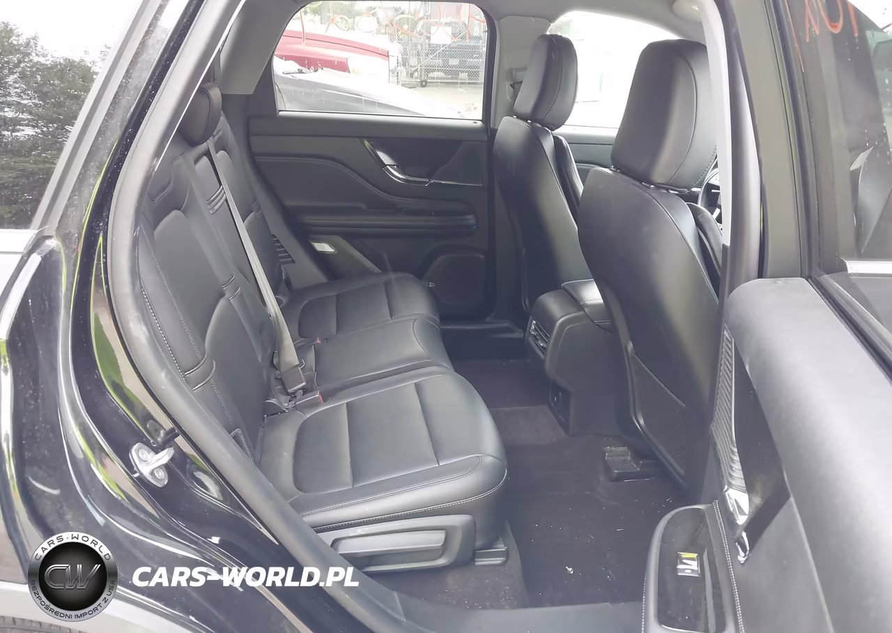 2021 Lincoln Corsair Standard VIN:5LMCJ1D96MUL10525 - 8