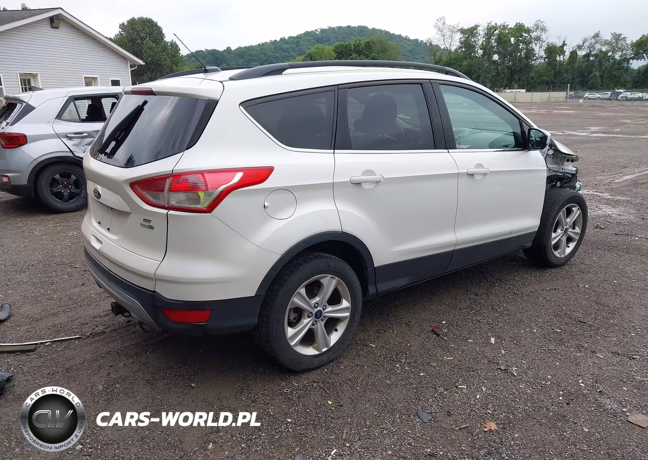 2016 Ford Escape Se VIN:1FMCU9G90GUA06387 - 4