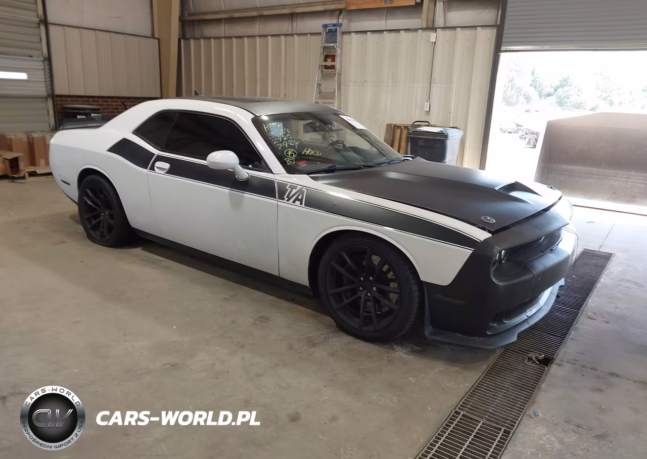 2017 Dodge Challenger T-A 392 – zdjęcie 1 z 16