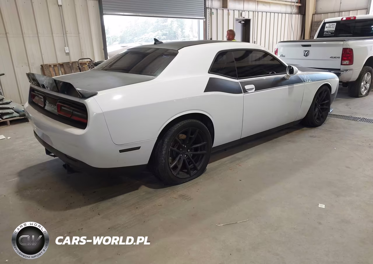 2017 Dodge Challenger T-A 392 VIN:2C3CDZFJ9HH632920 - 4