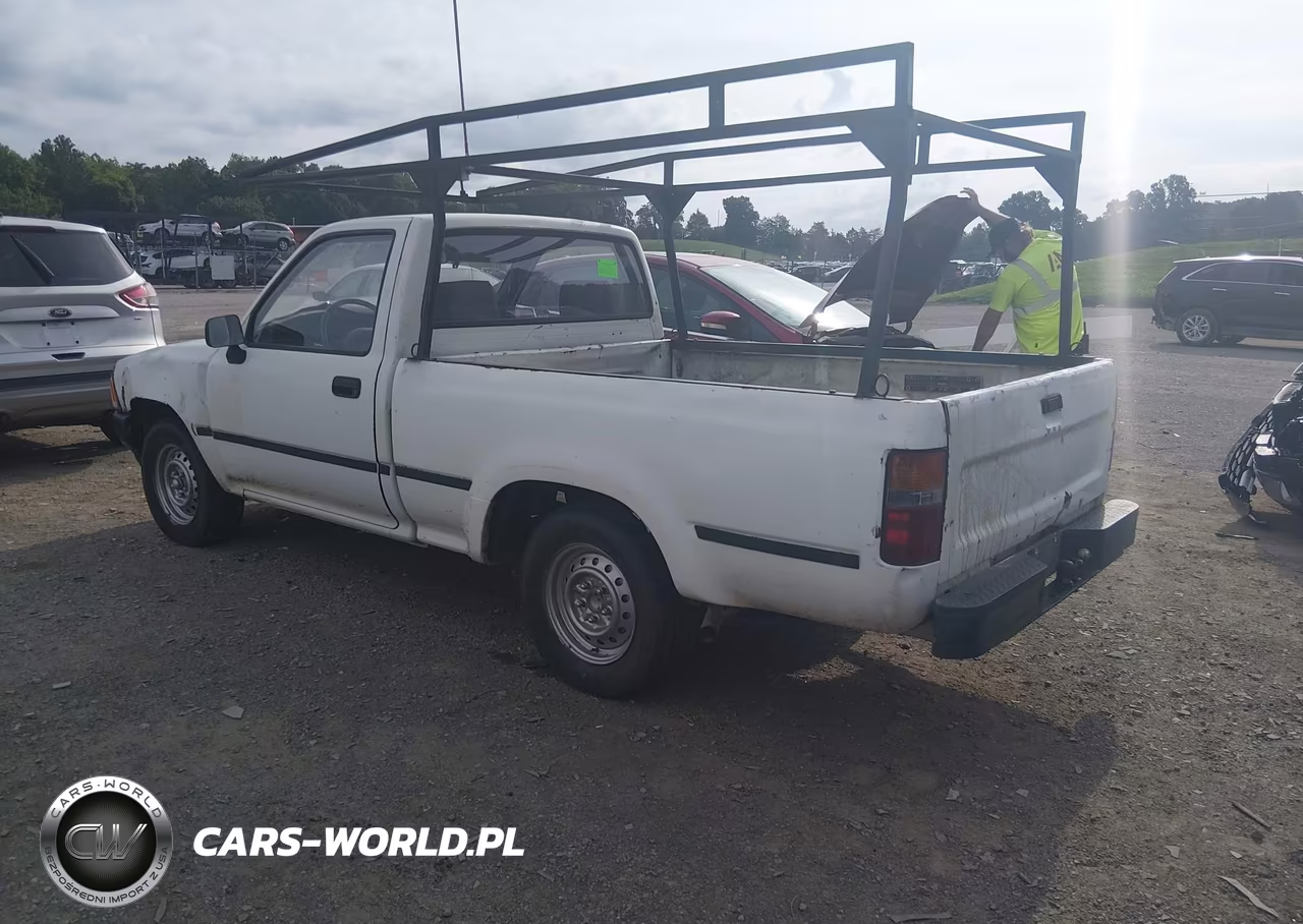 1993 Toyota Pickup 1-2 Ton Short Whlbase Stb VIN:4TARN81A2PZ117840 - 3