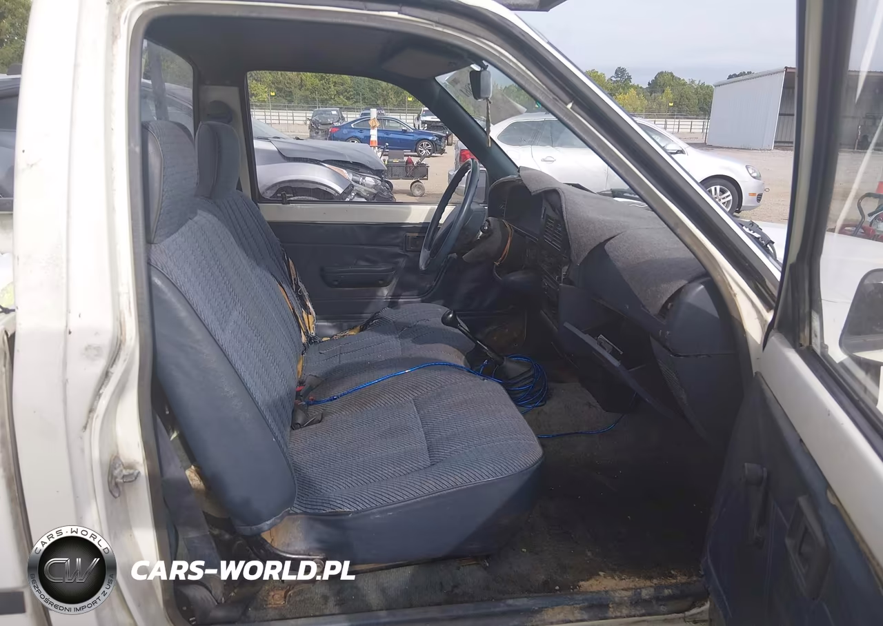 1993 Toyota Pickup 1-2 Ton Short Whlbase Stb VIN:4TARN81A2PZ117840 - 5