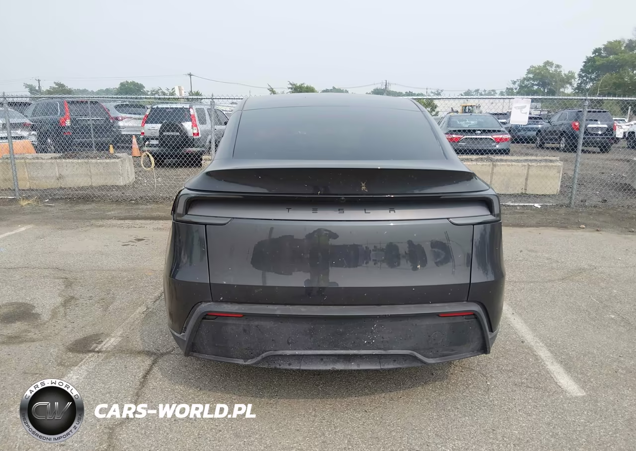 2026 Tesla Model Y Long Range Dual Motor All-Wheel Drive VIN:7SAYGDED0TF401476 - 16