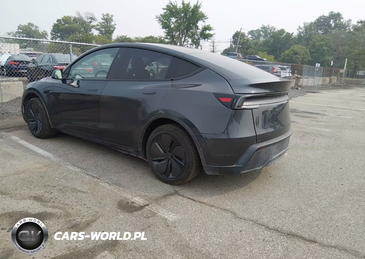 2026 Tesla Model Y Long Range Dual Motor All-Wheel Drive VIN:7SAYGDED0TF401476 - 3