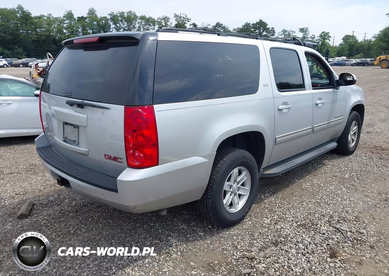 2014 GMC Yukon Xl K1500 Slt VIN:1GKS2KE72ER212927 - 4