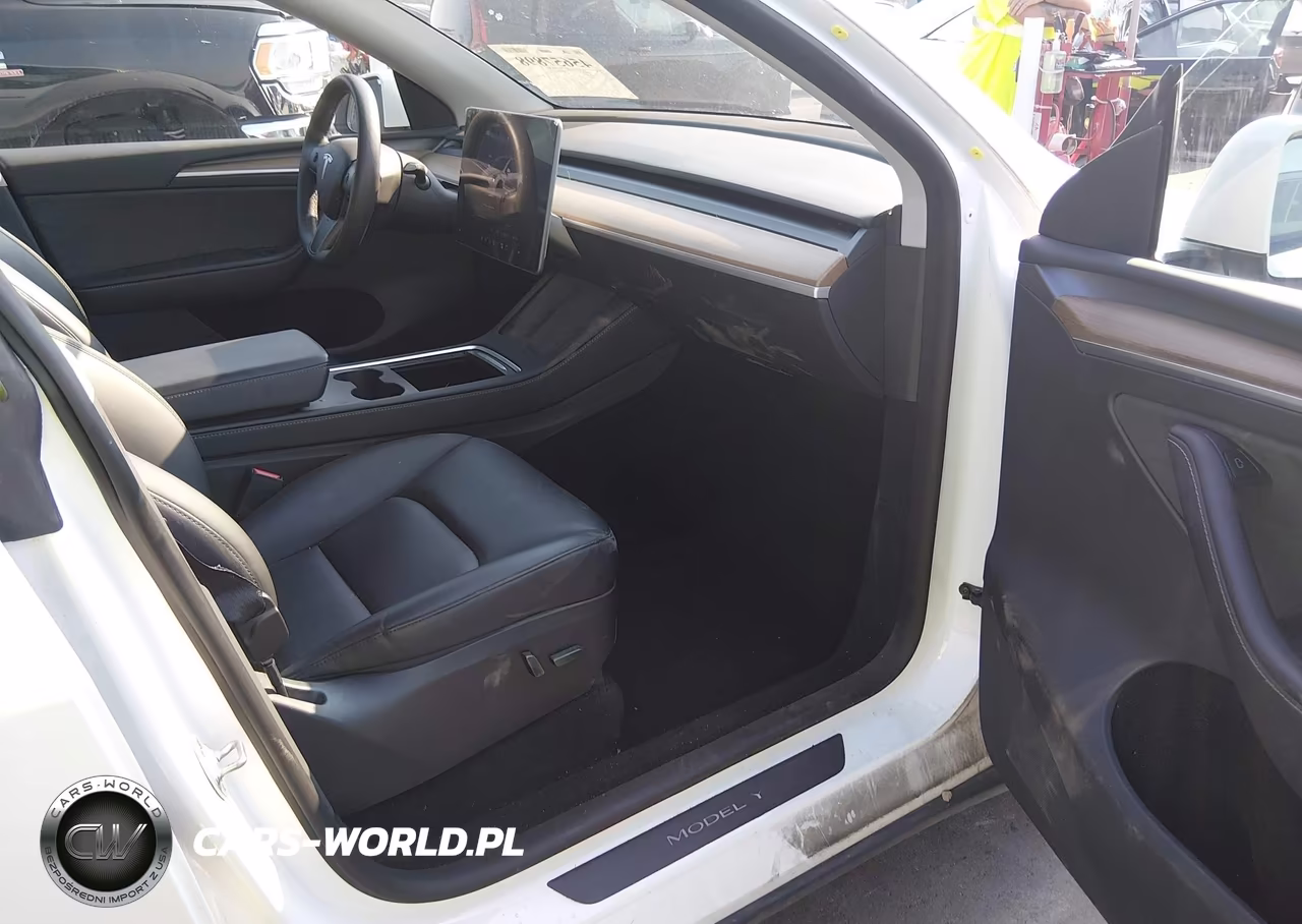 2023 Tesla Model Y Awd-Long Range Dual Motor All-Wheel Drive VIN:7SAYGDEE9PA090917 - 5