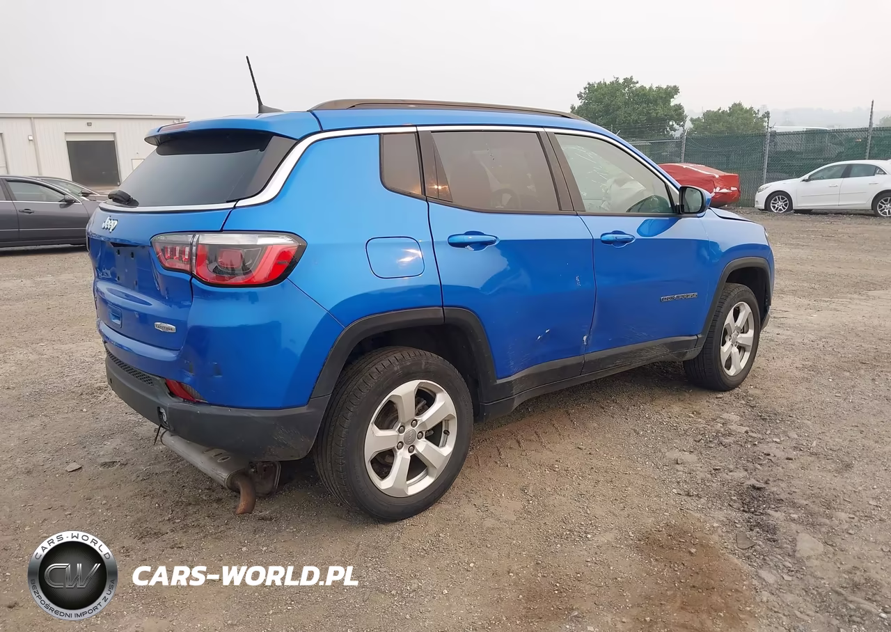 2018 Jeep Compass Latitude 4X4 VIN:3C4NJDBB0JT485298 - 4
