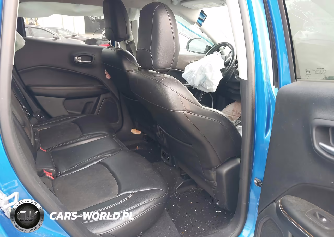 2018 Jeep Compass Latitude 4X4 VIN:3C4NJDBB0JT485298 - 8