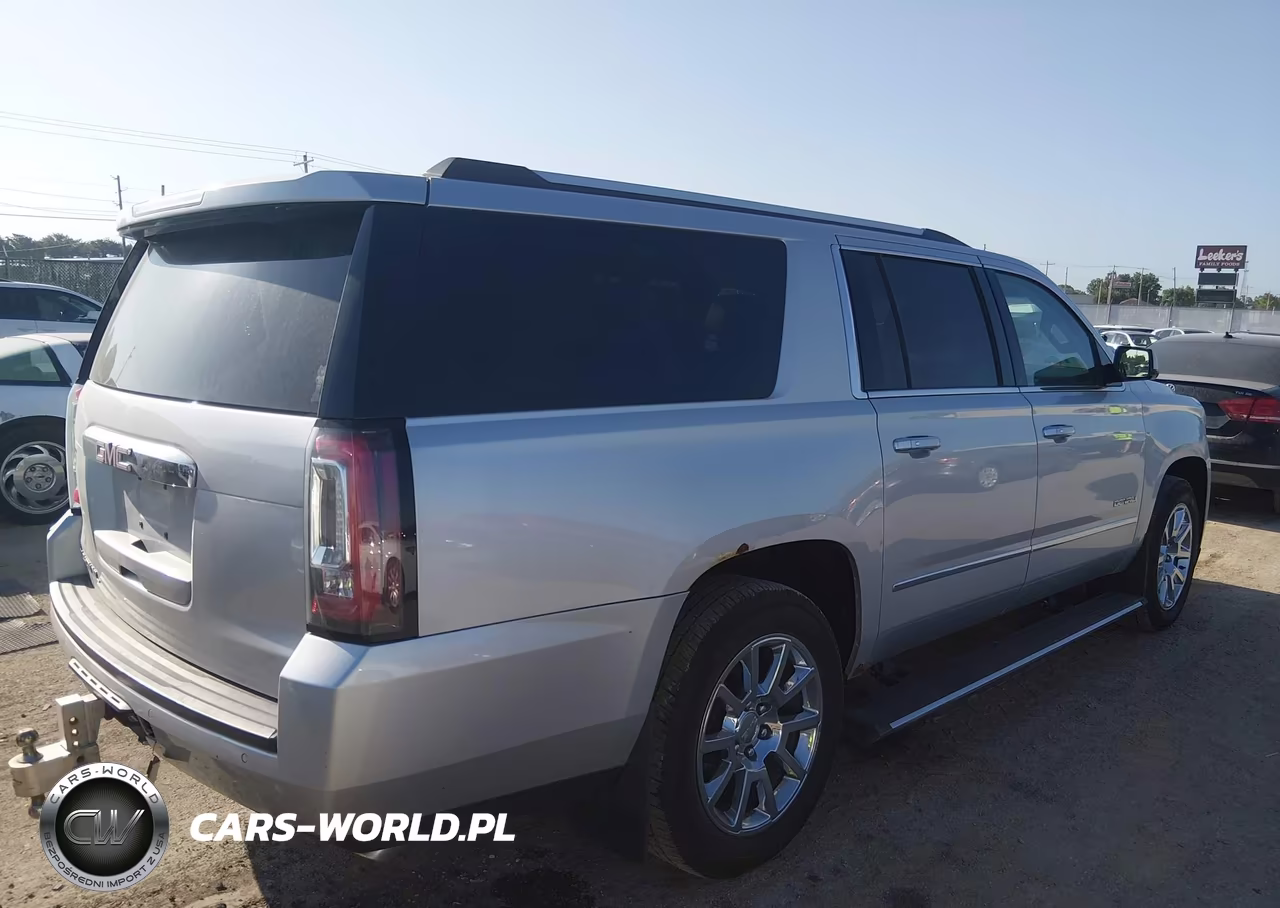 2018 GMC Yukon Xl Denali VIN:1GKS2HKJ6JR159601 - 4