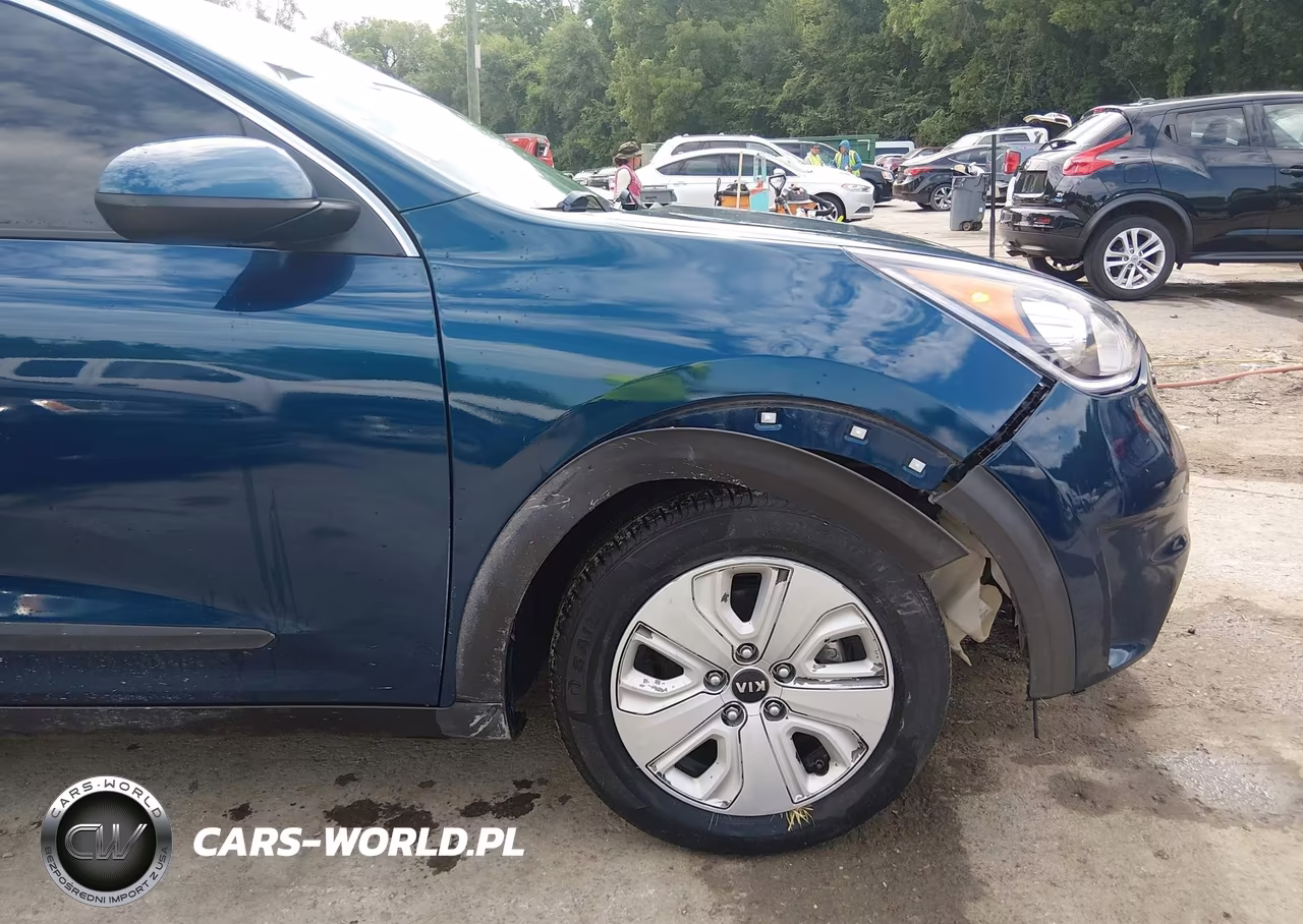 2018 Kia Niro Lx VIN:KNDCB3LC4J5158070 - 17