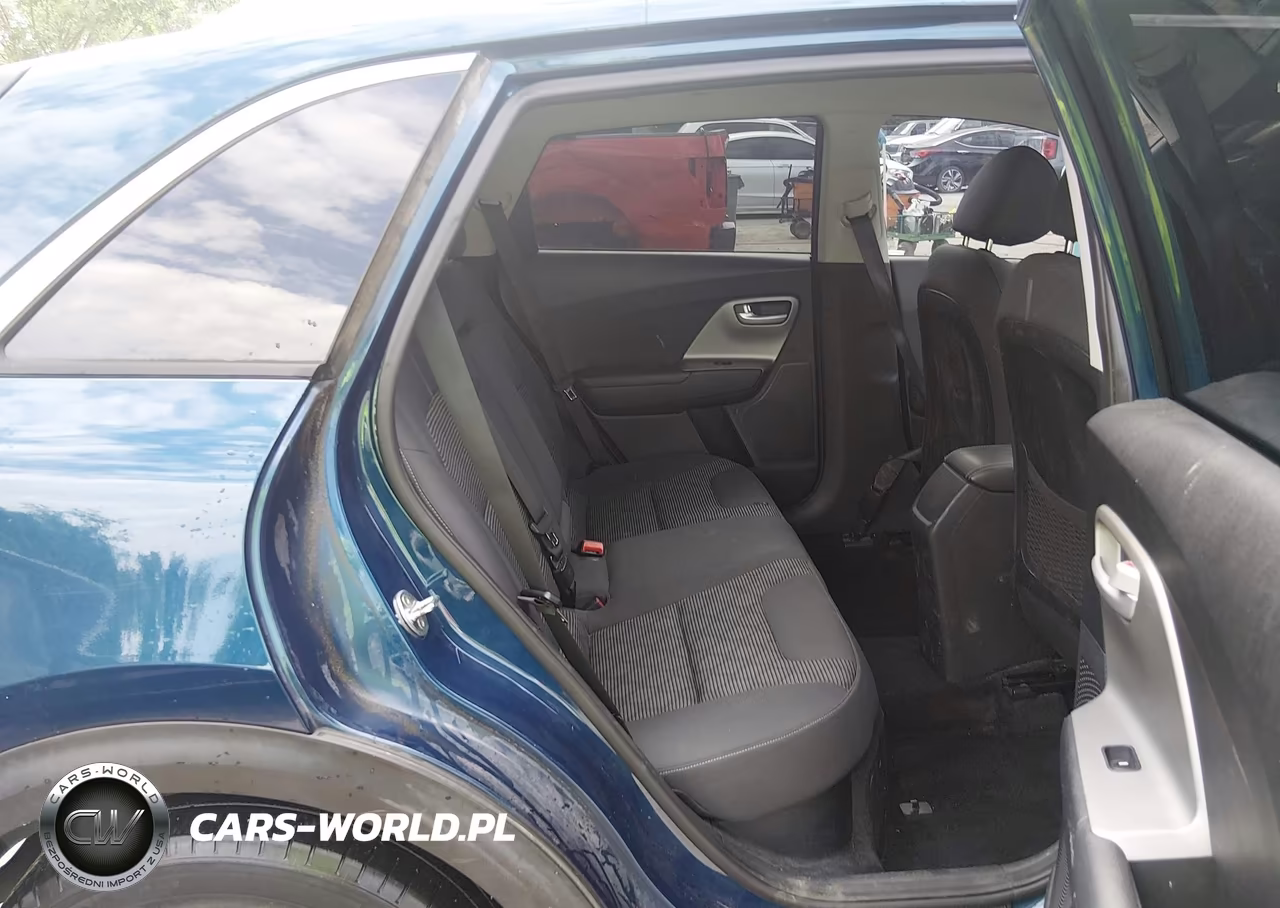 2018 Kia Niro Lx VIN:KNDCB3LC4J5158070 - 8