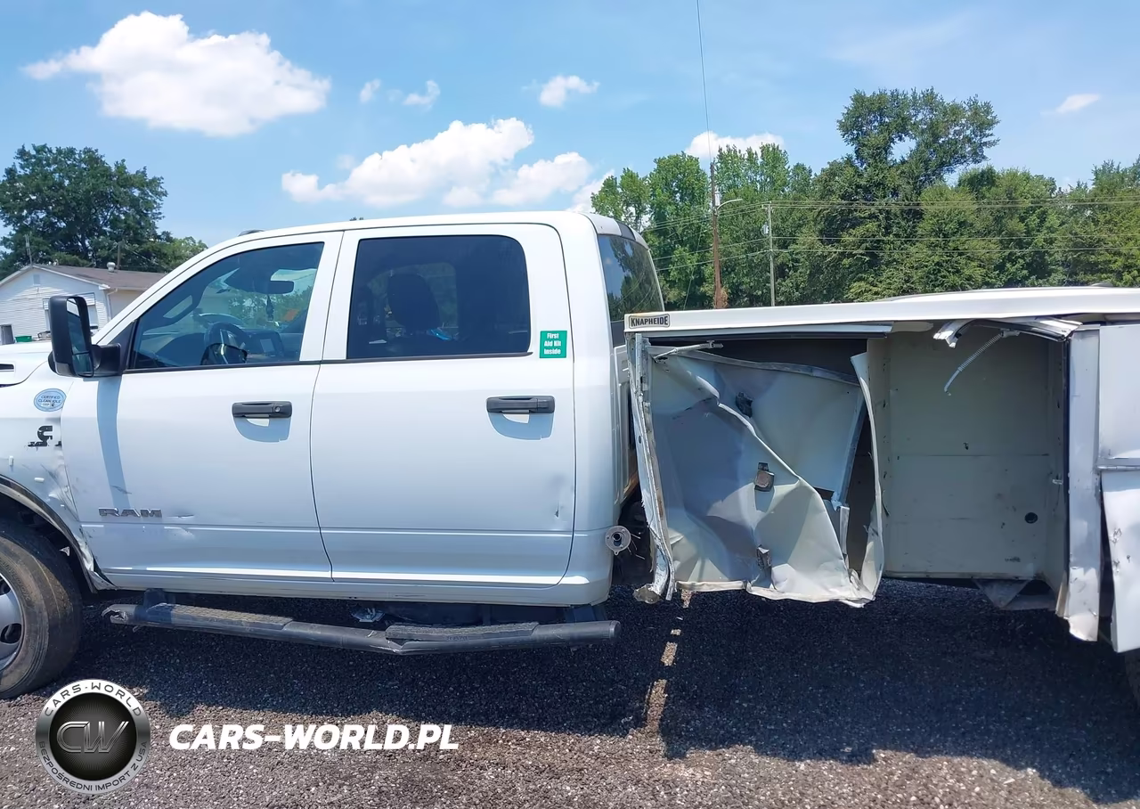2021 Ram 5500 Chassis Tradesman-Slt-Laramie-Limited VIN:3C7WRMFLXMG613501 - 16