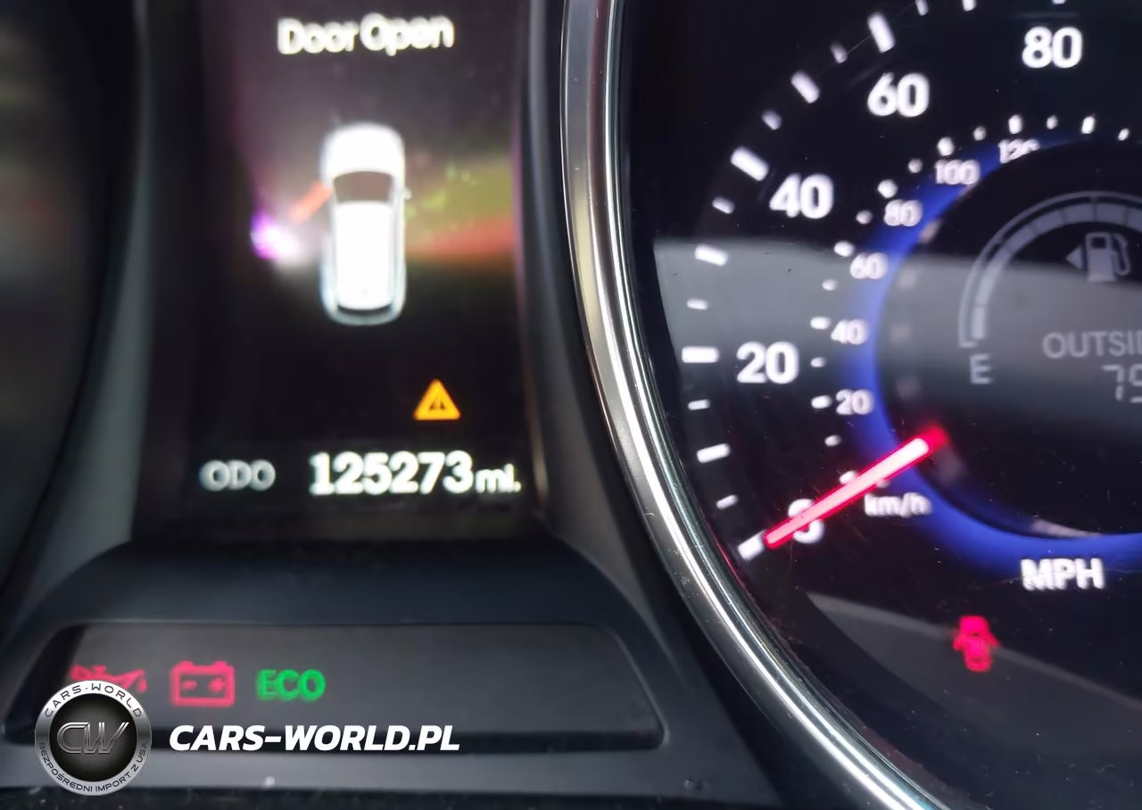 2016 Hyundai Santa Fe Sport 2.4L VIN:5XYZUDLB9GG324861 - 15