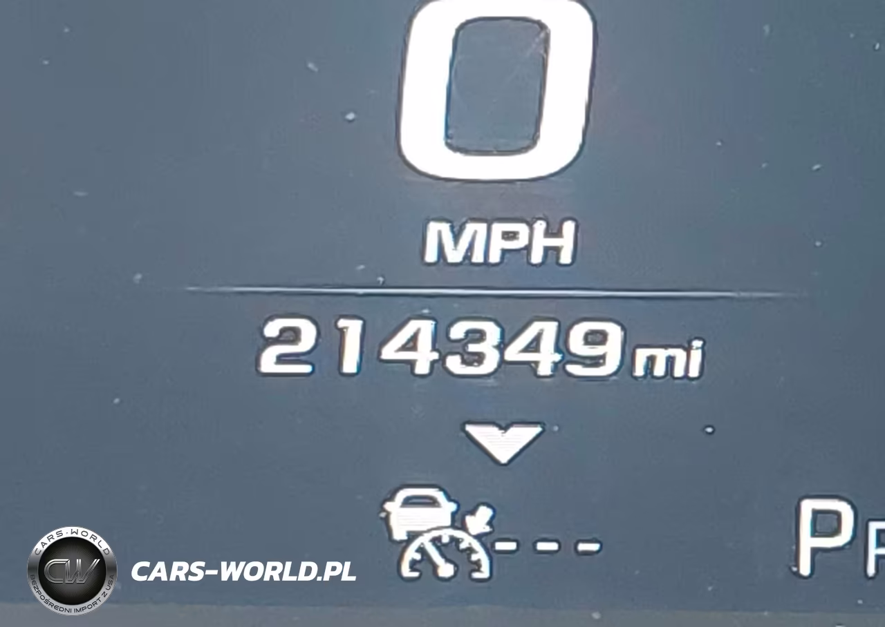 2015 GMC Yukon Denali VIN:1GKS2CKJXFR657830 - 16