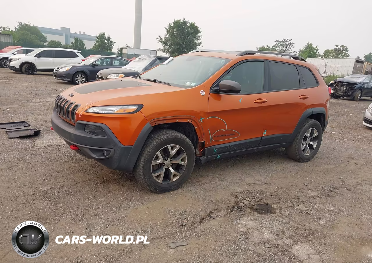 2015 Jeep Cherokee VIN:1C4PJMBS3FW649749 - 2