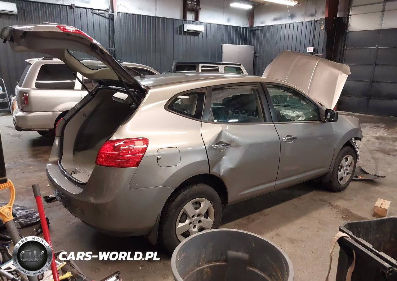 2010 Nissan Rogue S VIN:JN8AS5MV1AW130065 - 4