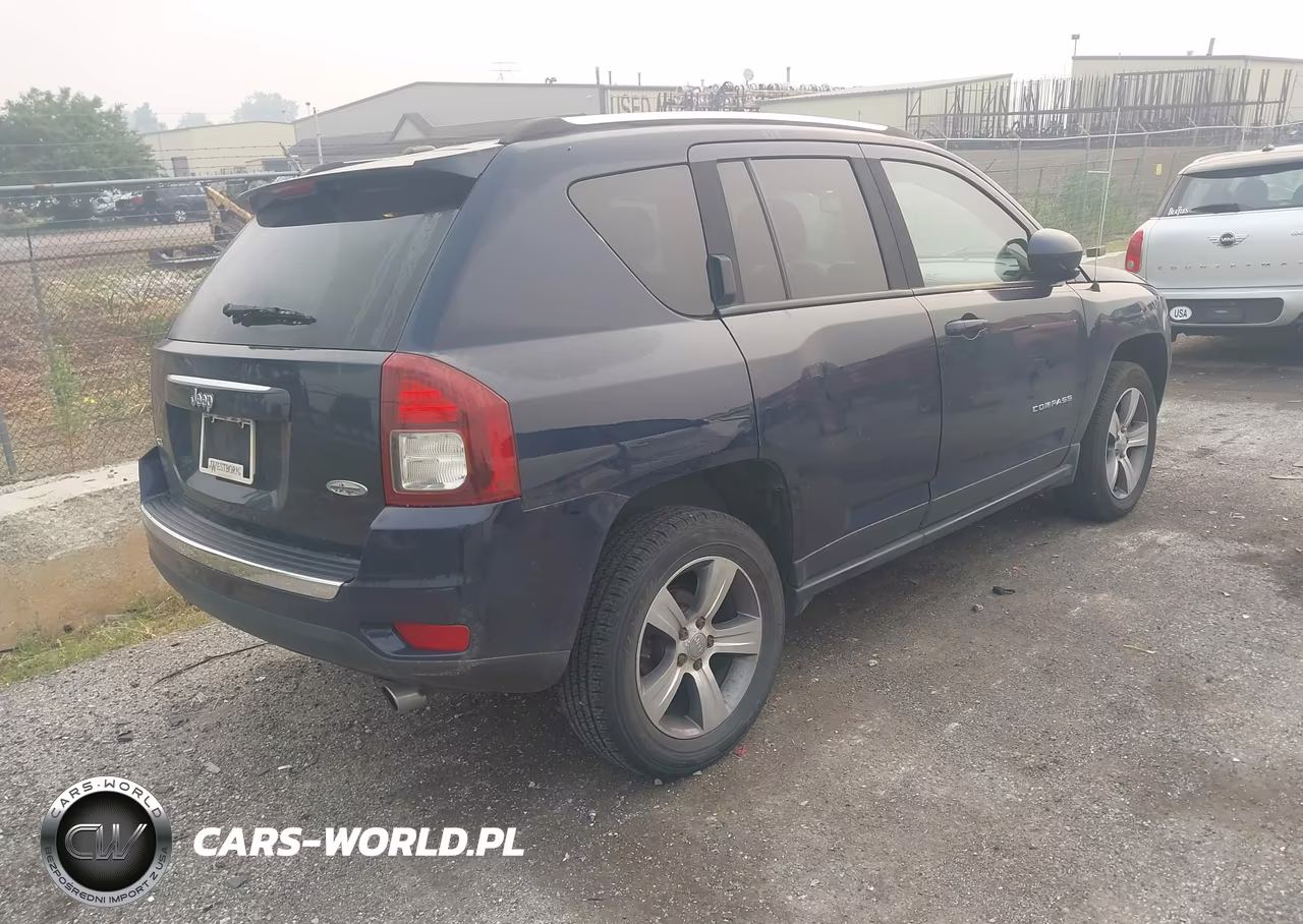 2017 Jeep Compass High Altitude VIN:1C4NJDEBXHD112684 - 4